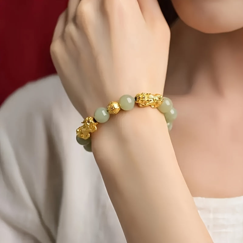Prosperity Pixiu Hand Chain & Lucky Crystal Bracelet Jewelry Gift - Full of Prosperity and Strength, Bring Peace and Good Luck - Sparkling Imitation Crystal Jewelry - The Perfect Gift for Relatives